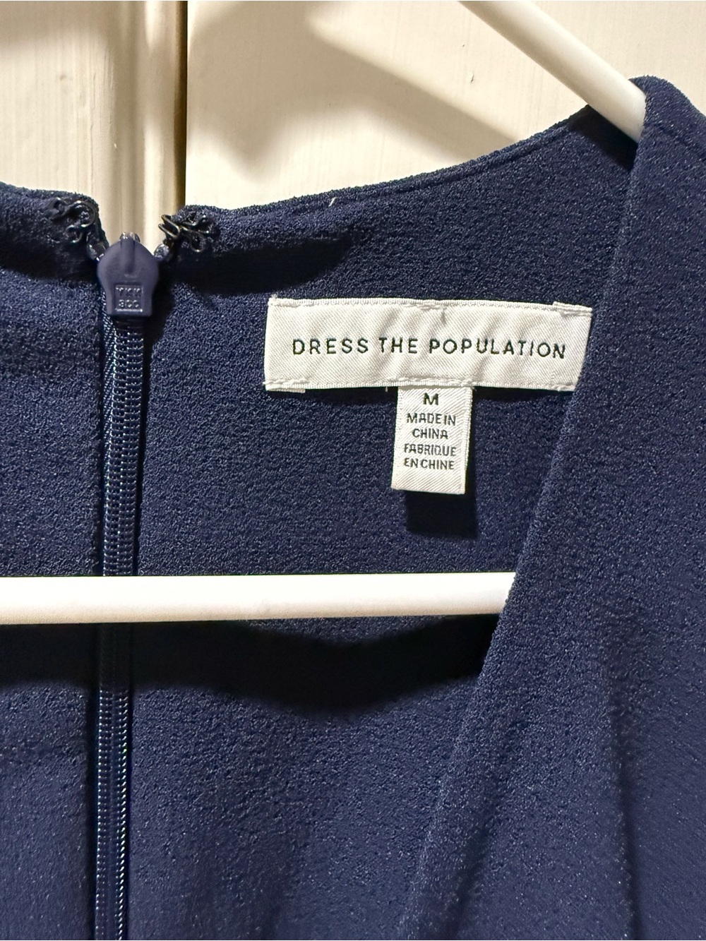 Dress the Population Navy Blue V-Neck Sleeveless Dress, Medium - Picture 4 of 9